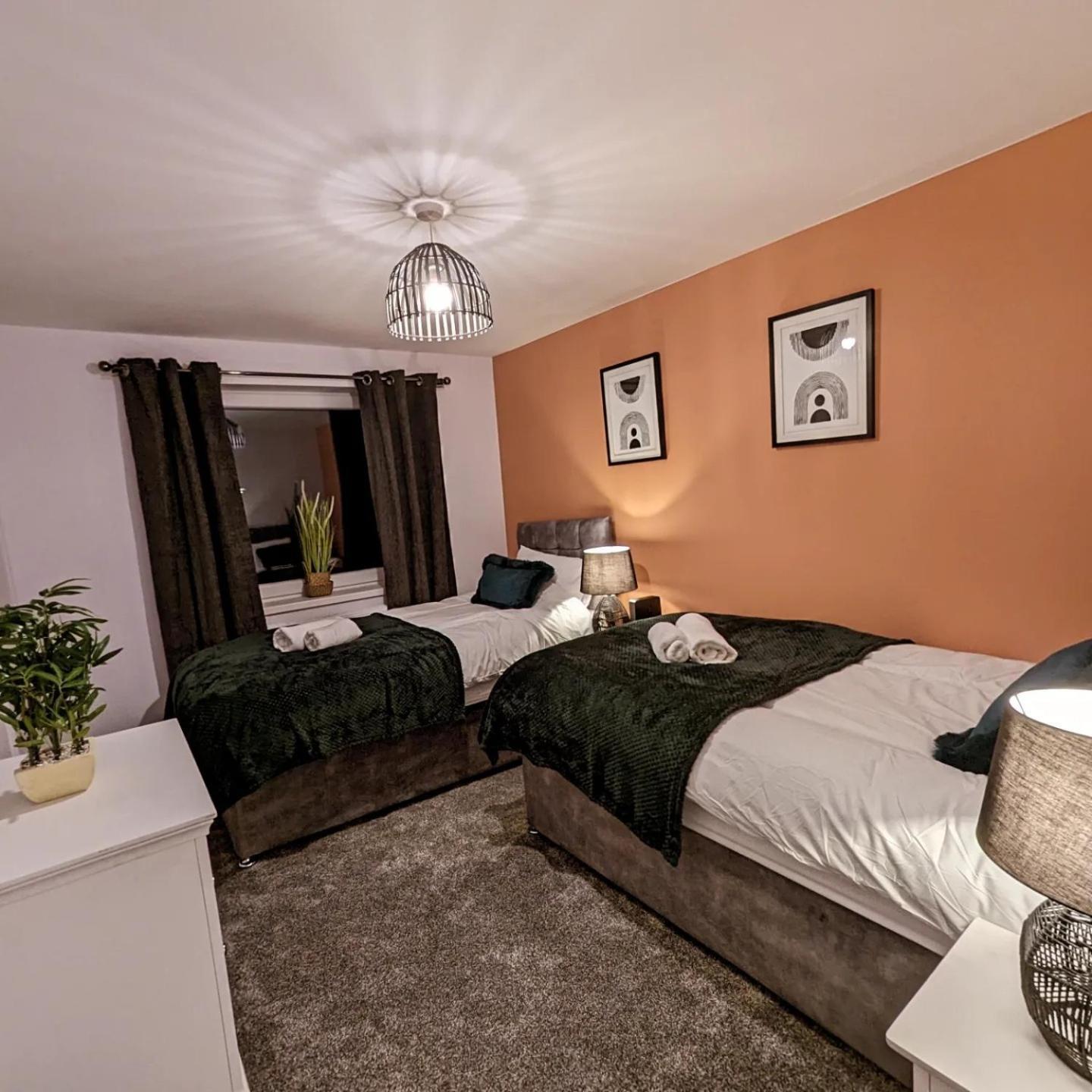 6 Guests * 4 Bedroom * Free Wi-Fi *Huntingdon Ngoại thất bức ảnh