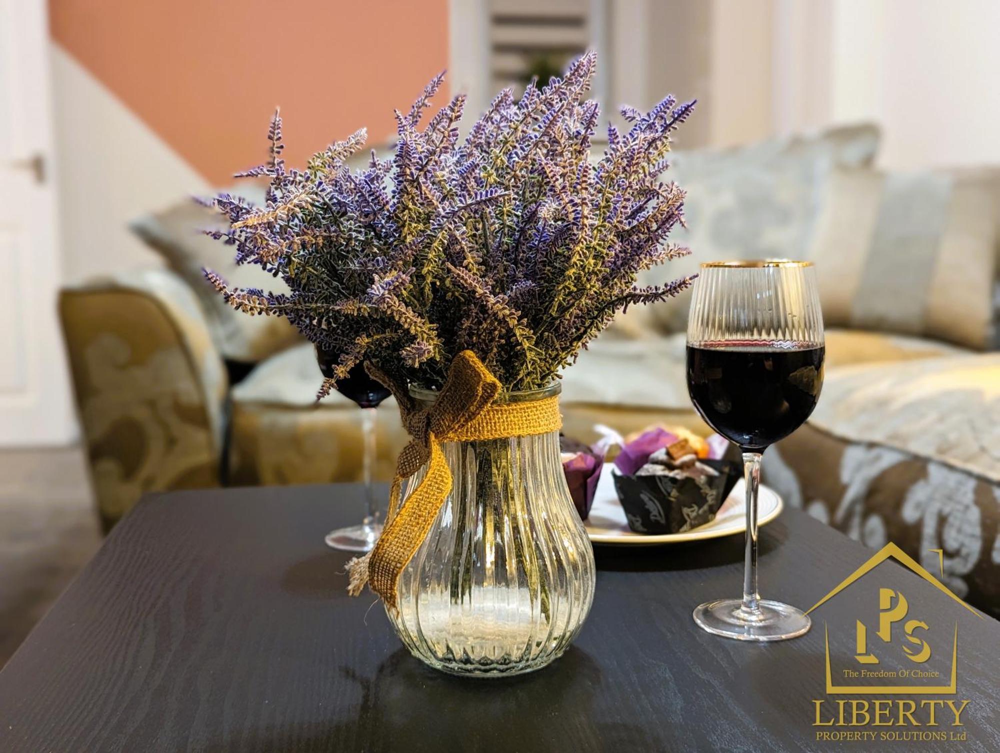6 Guests * 4 Bedroom * Free Wi-Fi *Huntingdon Ngoại thất bức ảnh